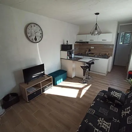 Le Studio De Gianni Apartment Appietto